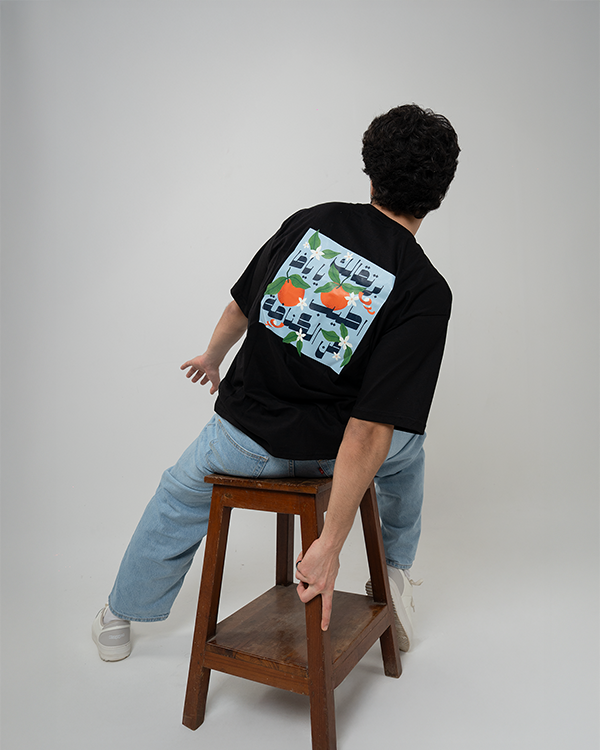 Bortuqalla Black Oversized T-Shirt
